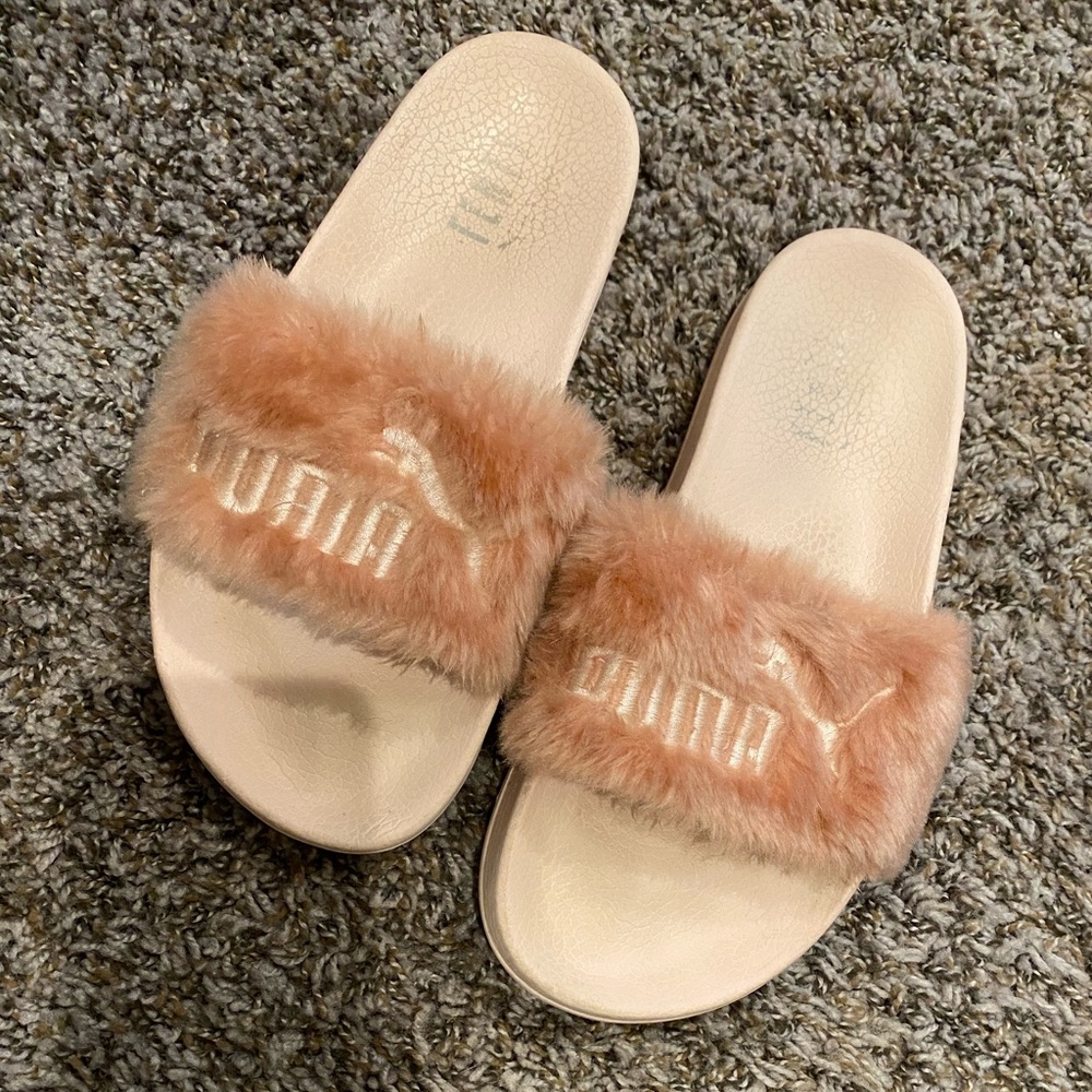 RIHANNA PUMA X FENTY SLIDES
